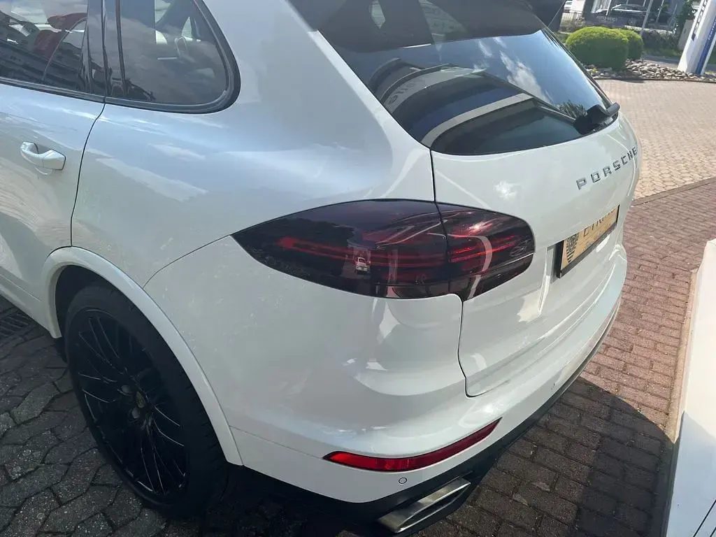Gebraucht Porsche Cayenne Diesel 262 PS (192 kW) 2015 Weiß SUV