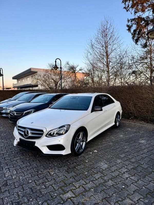 Weiß Gebraucht 2013 Mercedes E350 AMG Limousine | 12.500 € (Superpreis) - Bild 1/4