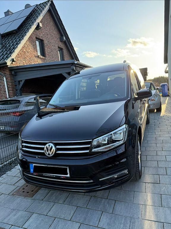 Gebraucht VW Caddy Maxi 131 PS (96 kW) 2019 Schwarz Van / Kleinbus