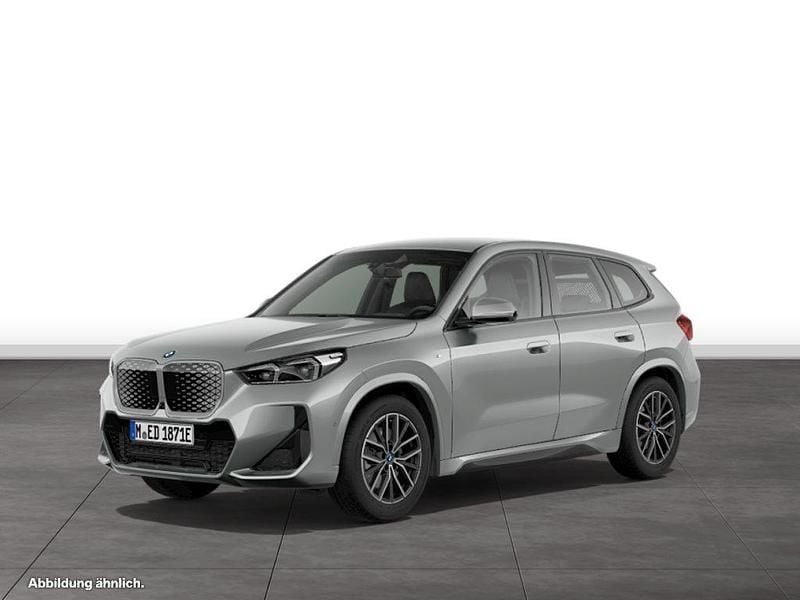 Grau Gebraucht 2024 BMW iX1 SUV | 49.028 € (Teuer) - Bild 1/4