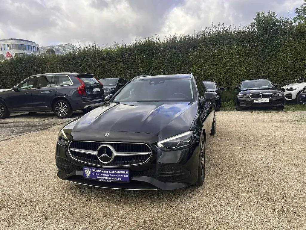 Gebraucht Mercedes C220 Avantgarde 200 PS (147 kW) 2023 Schwarz Limousine