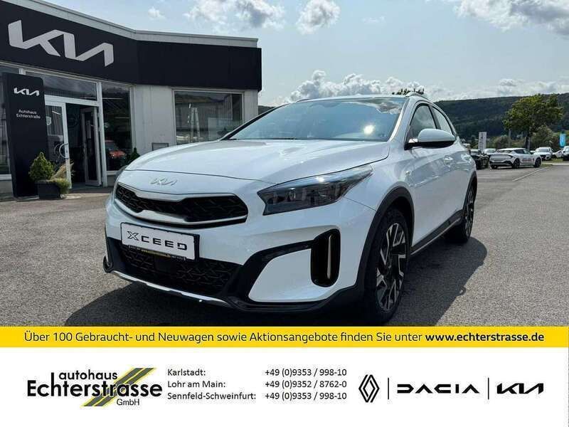 Carraraweiß Neu 2025 Kia XCeed Vision SUV | 29.980 € (Etwas zu teuer) - Bild 1/4