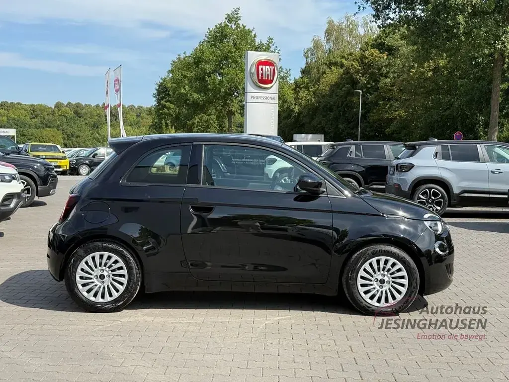 Usata Fiat 500e 86 kW (118 CV) 2023 Nero Utilitaria