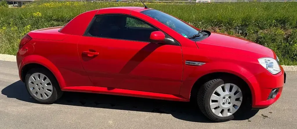 Gebraucht Opel Tigra 125 PS (91 kW) 2005 Rot Cabrio