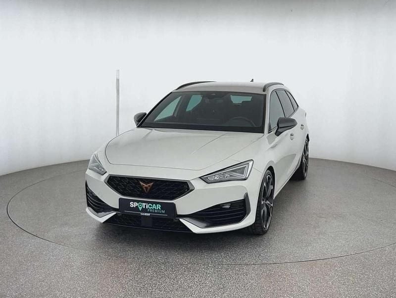 Gebraucht Cupra Leon VZ 310 PS (228 kW) 2023 Weiß Kombi