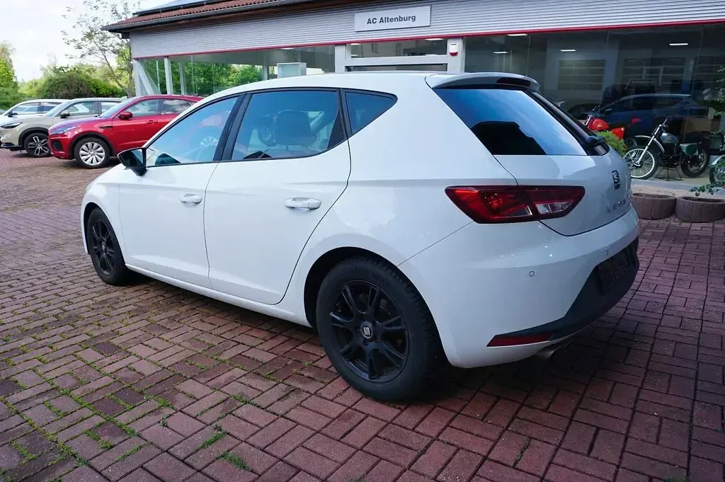 Gebraucht Seat Leon FR 125 PS (91 kW) 2015 "nevada" weiss Limousine