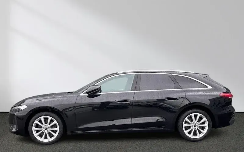 Gebraucht Audi A5 Sport 204 PS (150 kW) 2025 Mythosschwarz Kombi