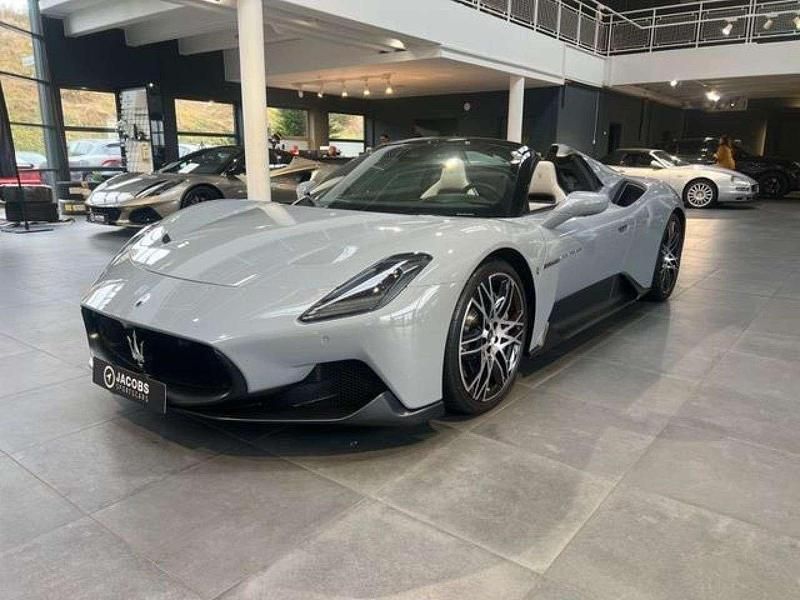 Gebraucht Maserati MC20 630 PS (463 kW) 2023 Grigio incognito Cabrio