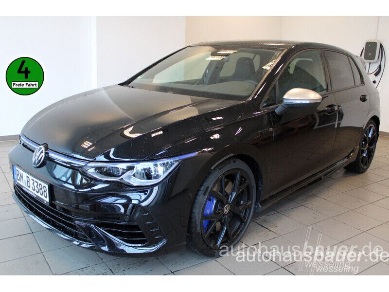 Schwarz Gebraucht 2022 VW Golf VIII R Kleinwagen | 61.970 € - Bild 1/4