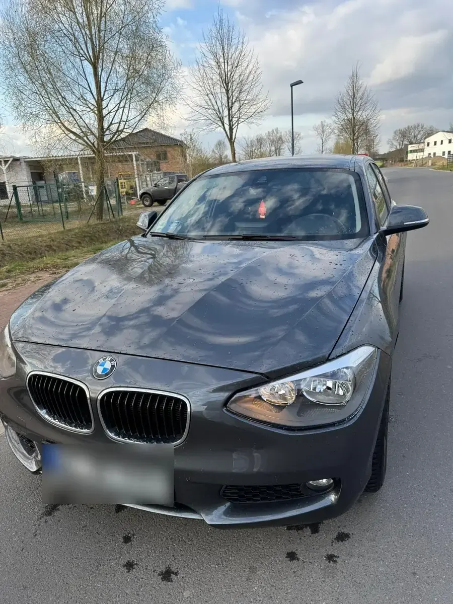 Gebraucht BMW 118 143 PS (105 kW) 2013 Grau Kleinwagen