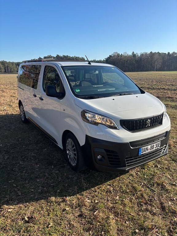 Gebraucht Peugeot e-Expert 99 kW (135 PS) 2022 Weiß Van