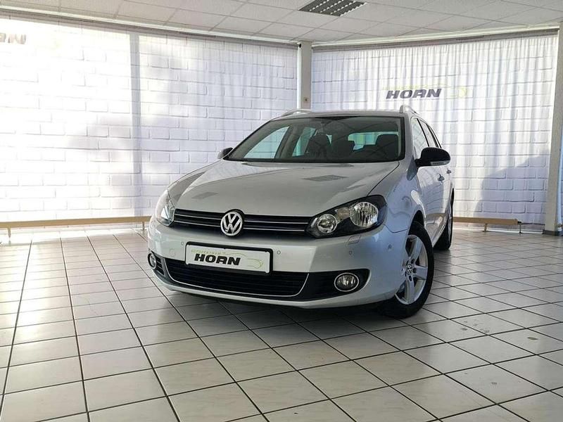 Reflexsilber metallic Gebraucht 2012 VW Golf VII Style Kombi | 10.990 € (Fairer Preis) - Bild 1/4