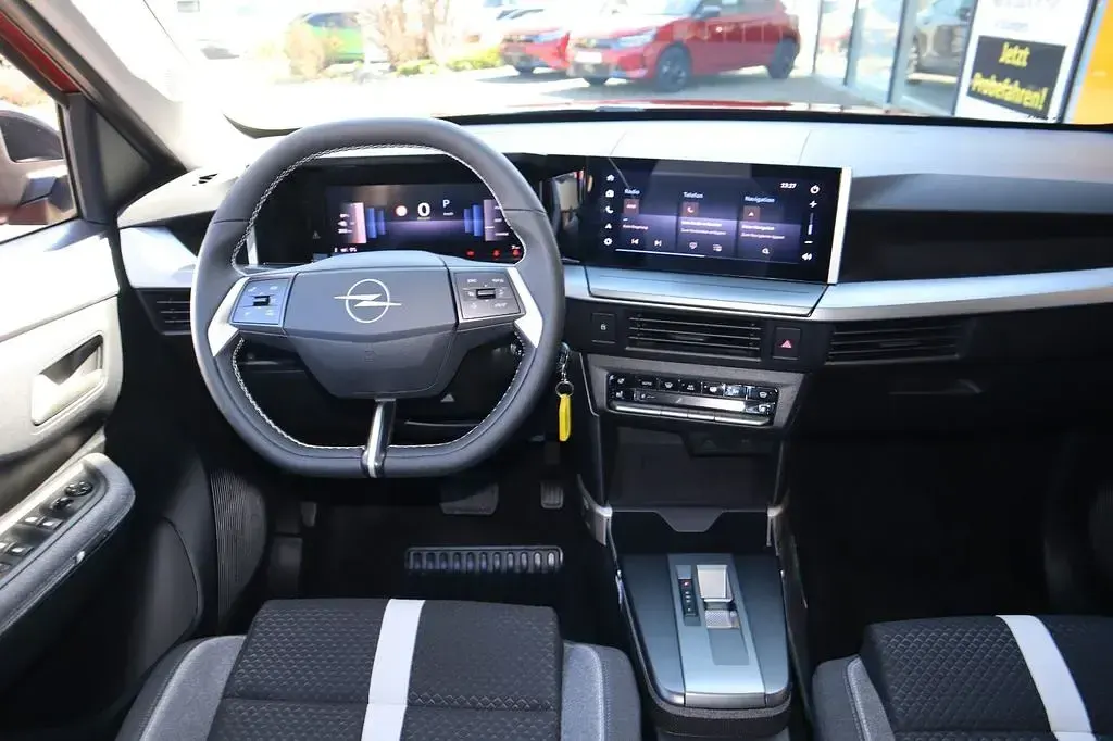 Neu Opel Frontera 83 kW (113 PS) 2025 Orange SUV