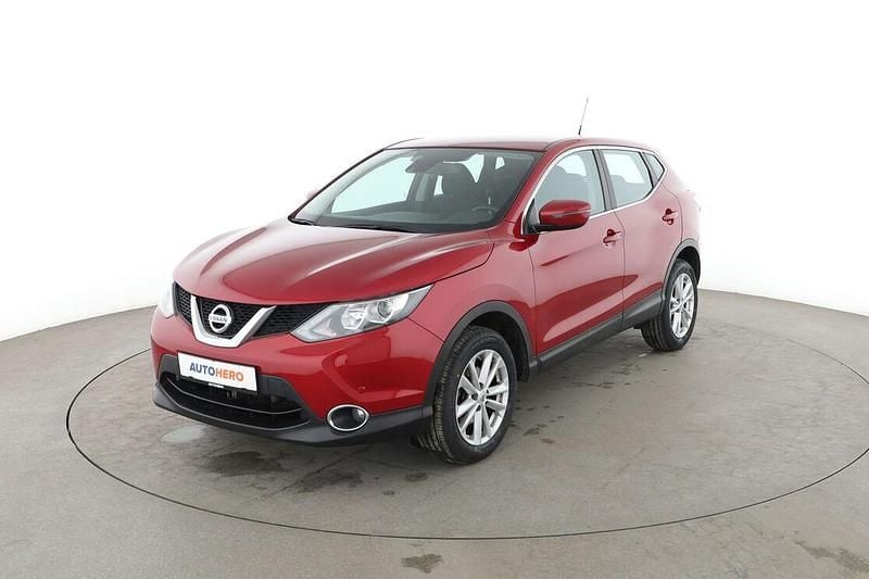 Gebraucht Nissan Qashqai Acenta 116 PS (85 kW) 2014 Rot SUV