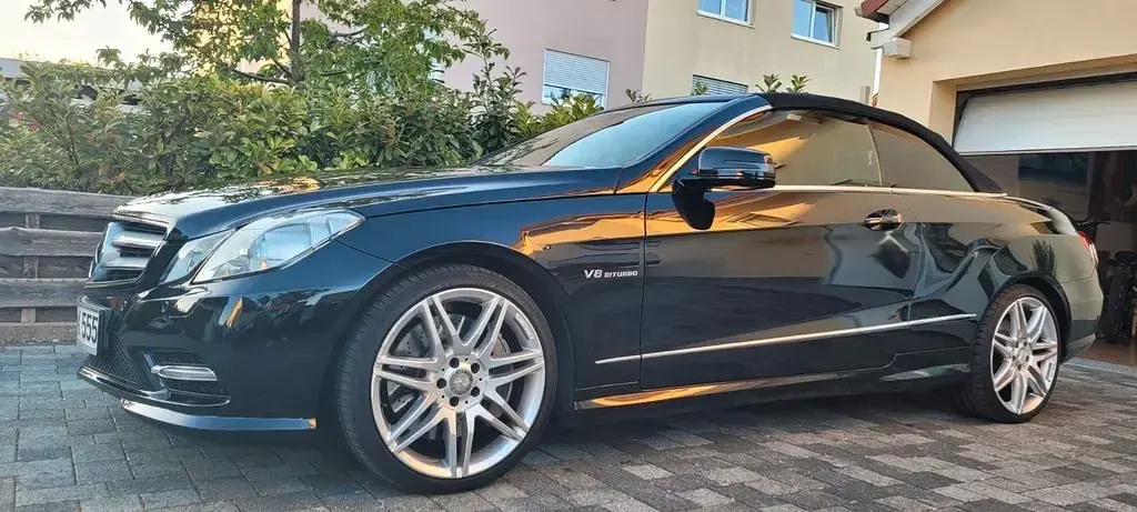 Gebraucht Mercedes E500 408 PS (300 kW) 2012 Schwarz Cabrio
