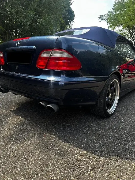 Gebraucht Mercedes CLK200 Avantgarde 136 PS (100 kW) 2000 Blau Cabrio