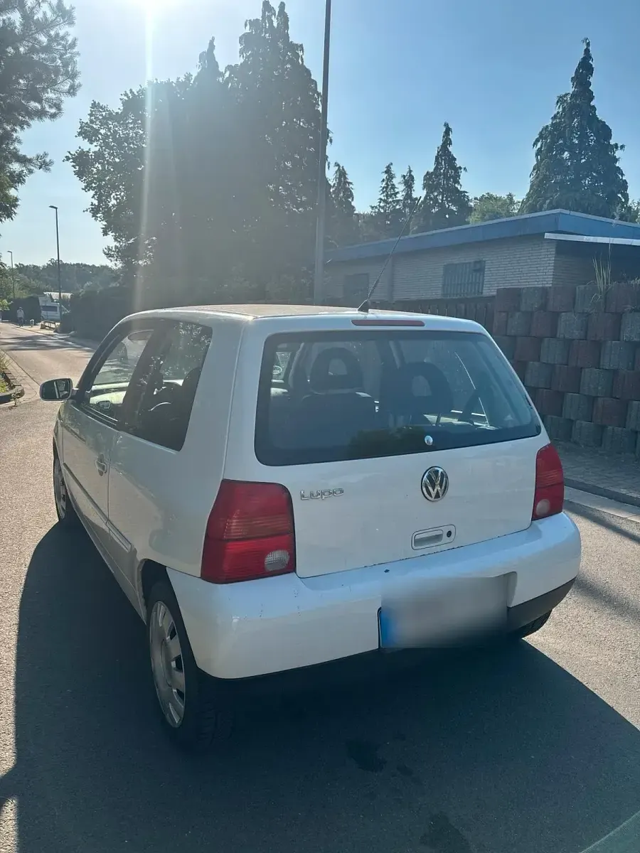 Gebraucht VW Lupo 50 PS (36 kW) 2002 Weiß Kleinwagen