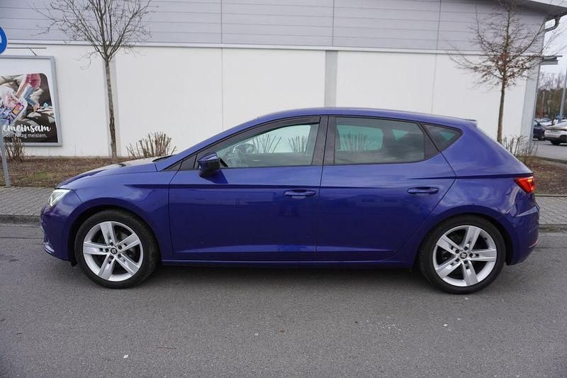 Gebraucht Seat Leon FR 131 PS (96 kW) 2019 Blau Limousine