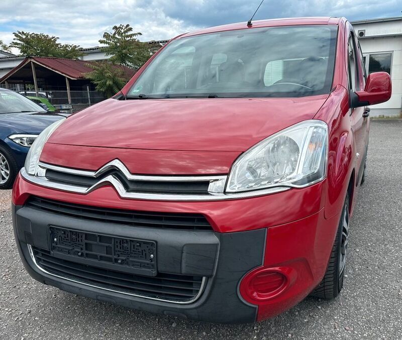 Rot Gebraucht 2014 Citroën Berlingo Tendance Van / Kleinbus | 7.900 € (Fairer Preis) - Bild 1/4