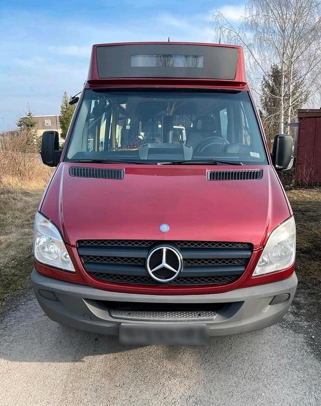 Rot Gebraucht 2012 Mercedes Sprinter Van | 8.300 € - Bild 1/4