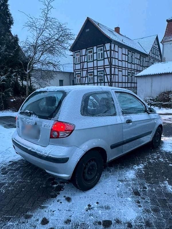 Gebraucht Hyundai Getz 64 PS (47 kW) 2004 Silber Kleinwagen