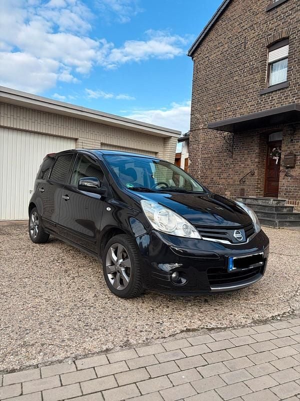 Second-hand Nissan Note 88 CP (64 kW) 2011 Negru Hatchback