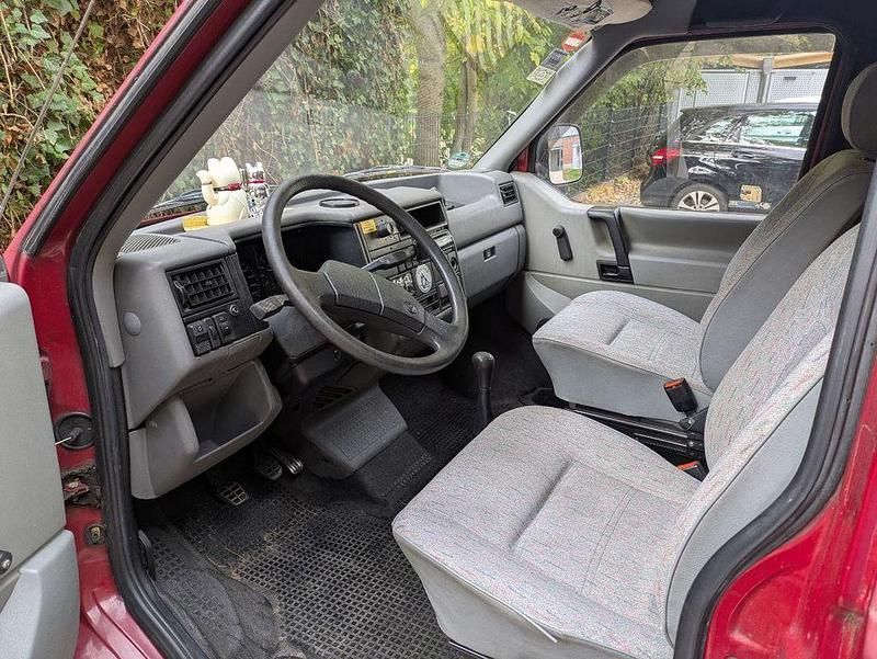 Gebraucht VW T3 84 PS (61 kW) 1991 Rot Van