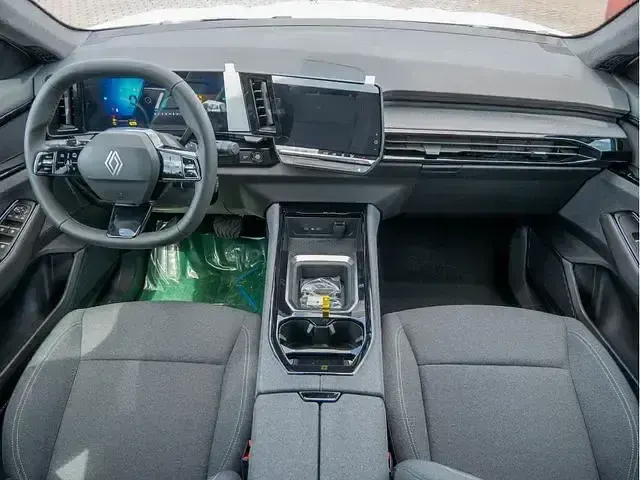 Gebraucht Renault Austral Evolution 158 PS (116 kW) 2024 Weiß SUV
