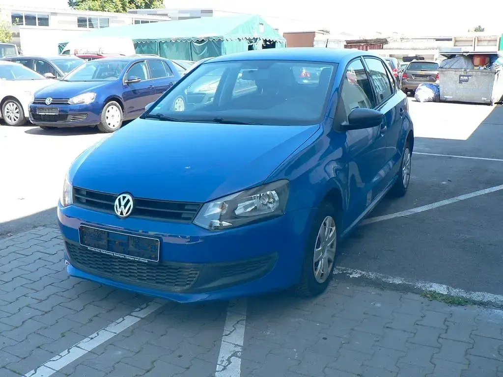 Gebraucht VW Polo Trendline 60 PS (44 kW) 2011 Blau Kleinwagen