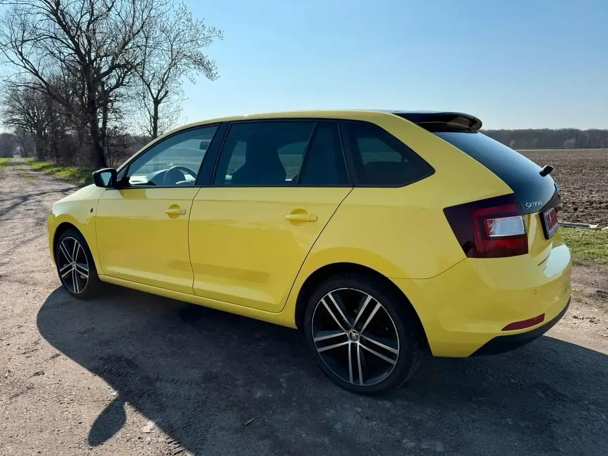 Gebraucht Skoda Rapid Ambition 86 PS (63 kW) 2014 Gelb Kleinwagen