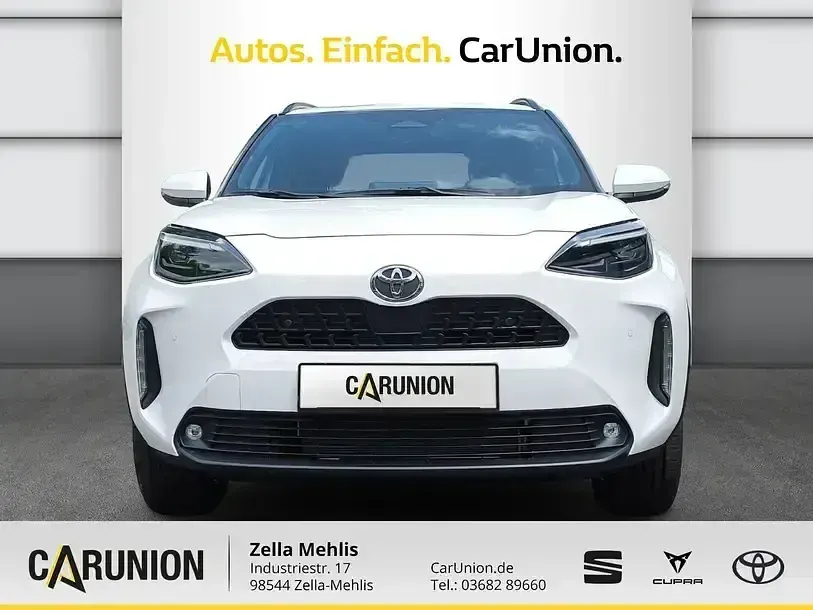 Neu Toyota Yaris Cross 131 PS (96 kW) 2026 Schneeweiss SUV