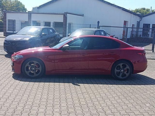 Gebraucht Alfa Romeo Giulia Super 200 PS (147 kW) 2018 Rot Limousine