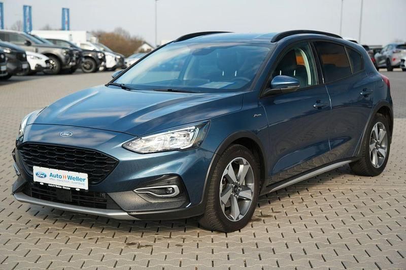 Gebraucht Ford Focus Active 125 PS (91 kW) 2021 Blau Limousine