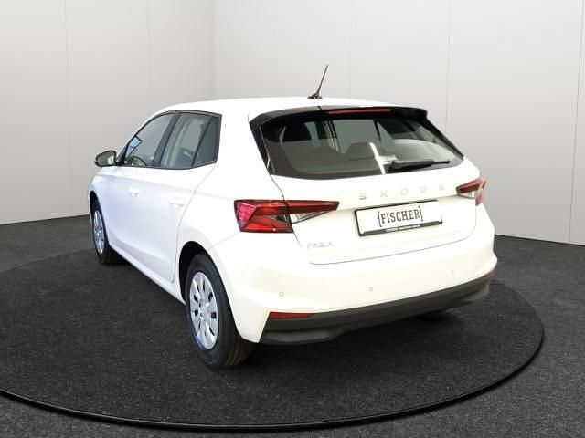 Neu Skoda Fabia Essence 80 PS (58 kW) 2026 Weiss Limousine