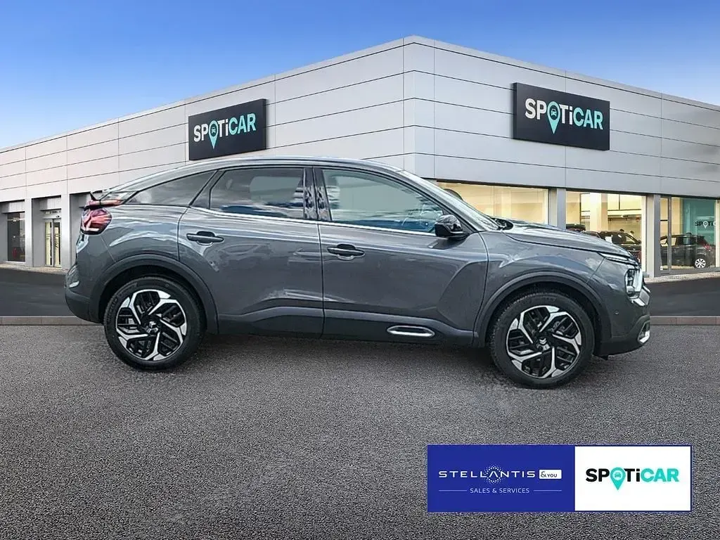 Gebraucht Citroën C4 PureTech 131 PS (96 kW) 2024 Grau SUV