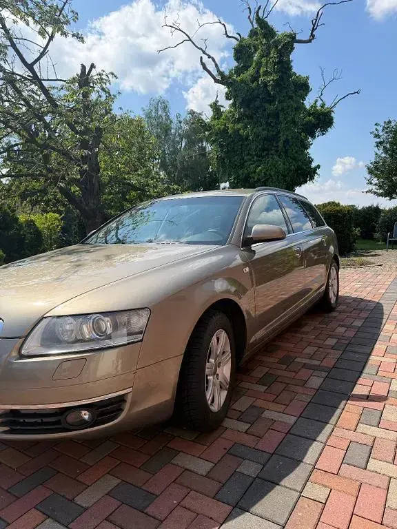 Gebraucht Audi A6 Design 179 PS (131 kW) 2007 Gold Kombi
