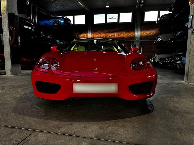 Second-hand Ferrari 360 400 CP (294 kW) 2000 Roșu Coupe