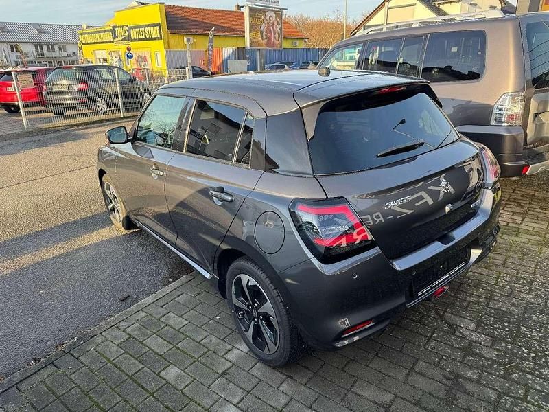 Gebraucht Suzuki Swift Comfort+ 83 PS (61 kW) 2025 Grau Kleinwagen