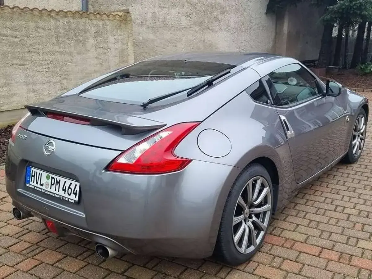 Gebraucht Nissan 370Z 330 PS (242 kW) 2012 Silber Coupé