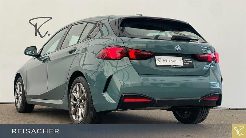 Gebraucht BMW 120 163 PS (119 kW) 2025 Cape york grün metallic Kleinwagen