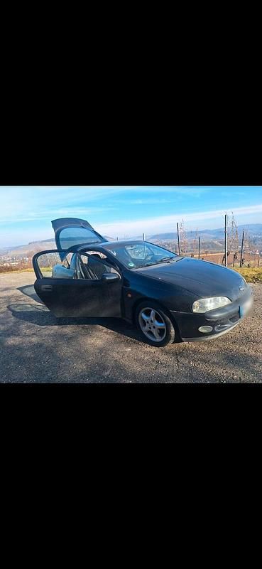 Gebraucht Opel Tigra 106 PS (77 kW) 1996 Schwarz Coupé