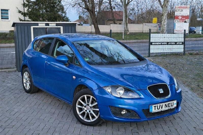 Gebraucht Seat Leon Style 125 PS (91 kW) 2010 Blau Kleinwagen