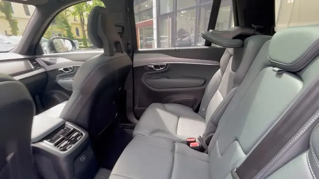 Gebraucht Volvo XC90 R-Design 392 PS (288 kW) 2021 Grau SUV