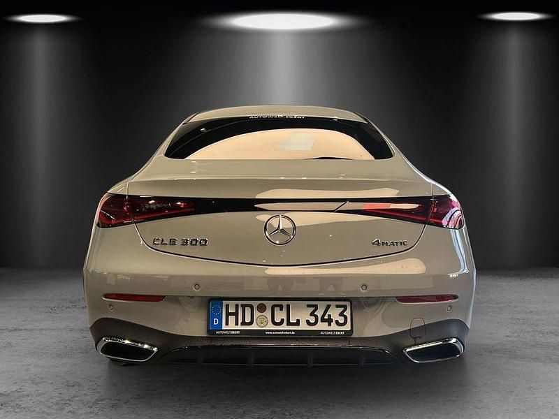 Gebraucht Mercedes CLE300 AMG 258 PS (189 kW) 2025 Grau Coupé