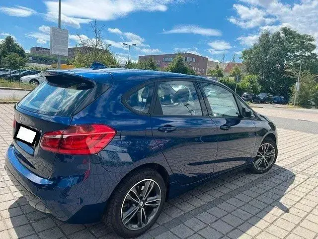 Gebraucht BMW 225 Active Tourer iPerformance 224 PS (164 kW) 2021 Blau Van / Kleinbus