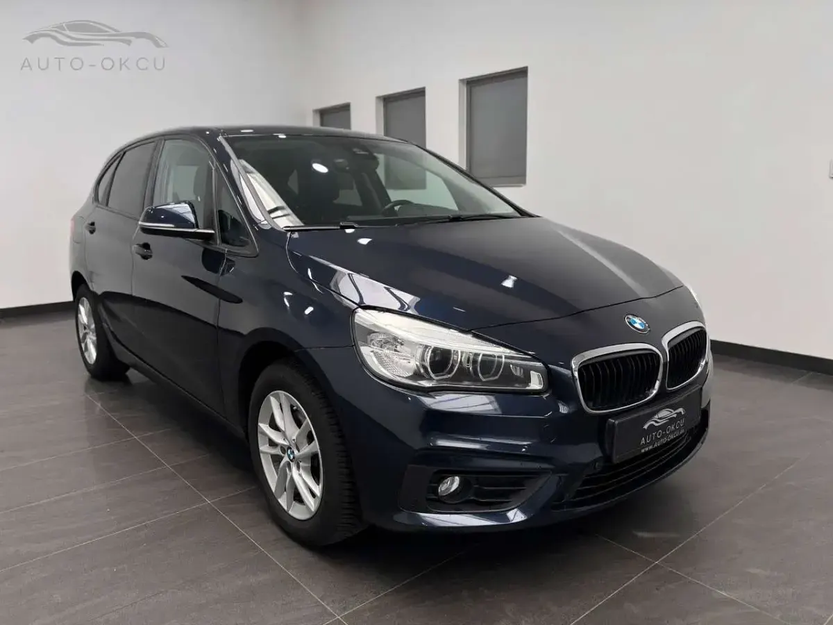 Gebraucht BMW 216 Advantage 102 PS (75 kW) 2018 Imperialblau Van / Kleinbus