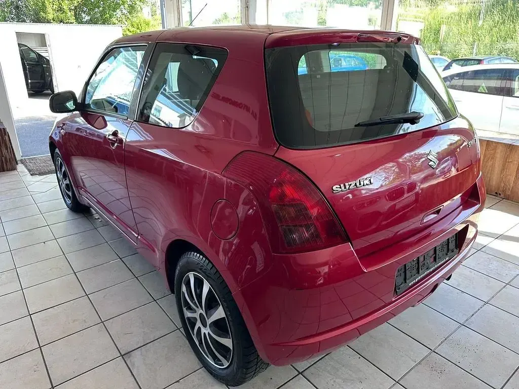 Gebraucht Suzuki Swift 92 PS (67 kW) 2006 Rot Kleinwagen