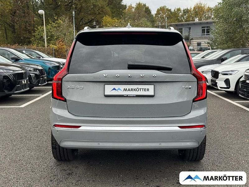 Neu Volvo XC90 Plus 455 PS (334 kW) 2025 Grau SUV