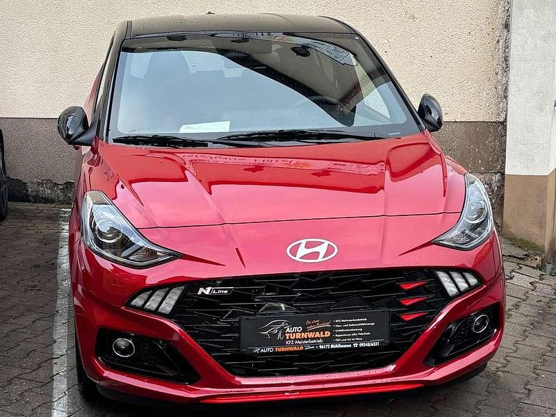 Neu Hyundai i10 N Line 90 PS (66 kW) 2025 Dragon red metallic Kleinwagen