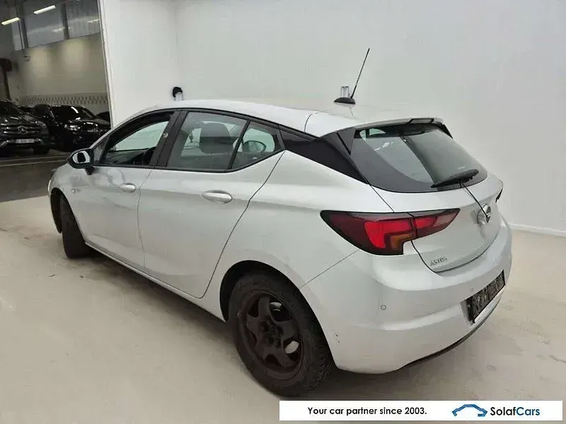 Gebraucht Opel Astra Edition 110 PS (80 kW) 2021 Grau Limousine